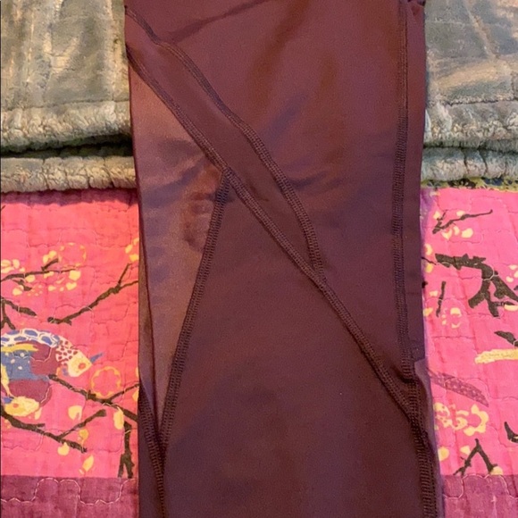 Victoria’s Secret Sport legging XS capri. VS103 - Picture 4 of 9